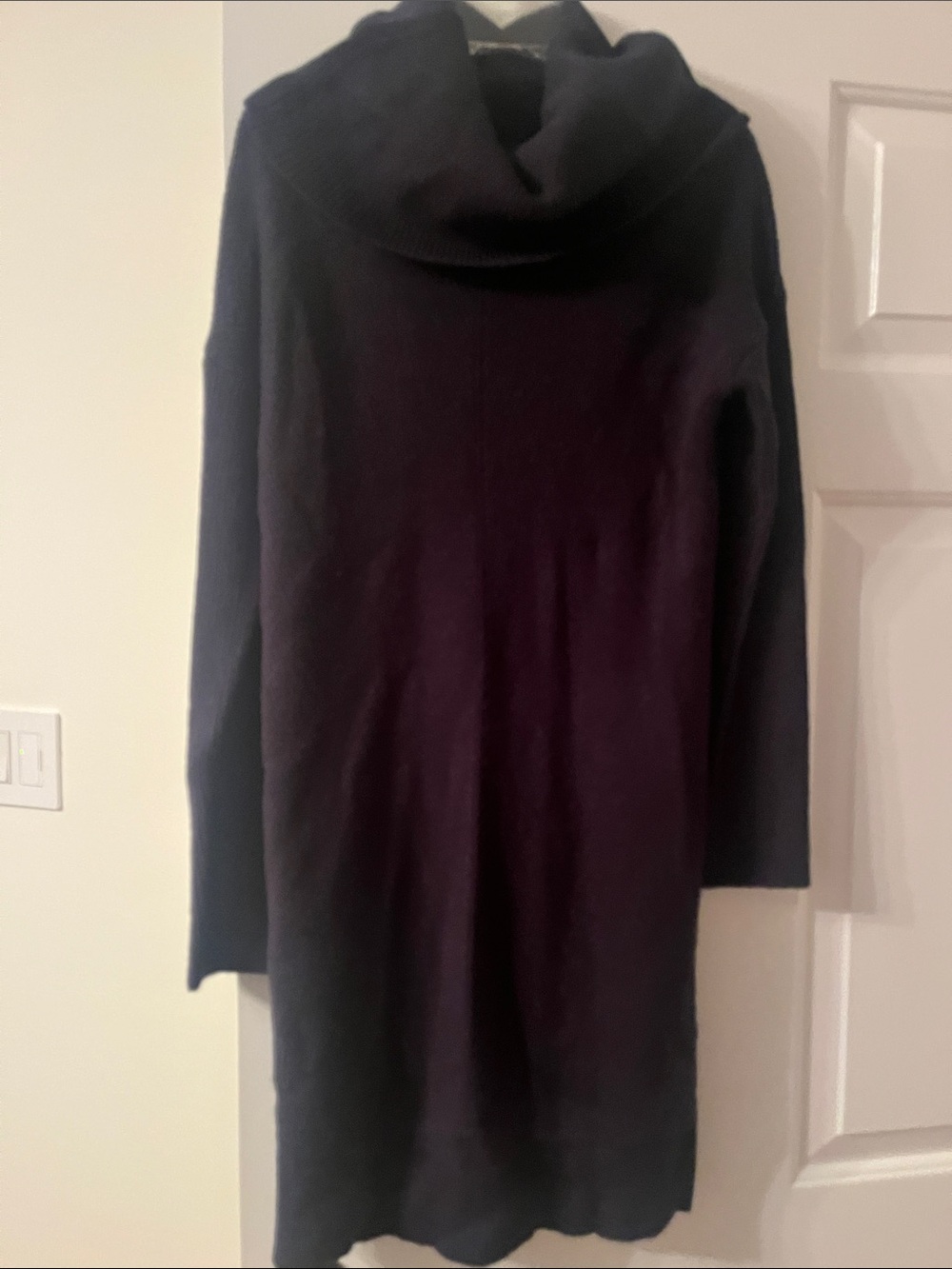EUC size XS Black Cowl Neck Longline Women's Sweater